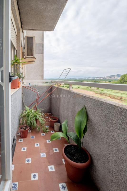 Apartamento en venta en  Núcleo Urbano, La Pobla de Vallbona