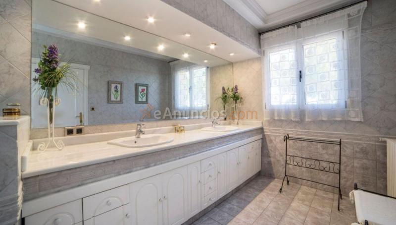 Adosado en venta en  Yecla