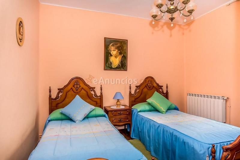 Adosado en venta en  Fresno de la Vega