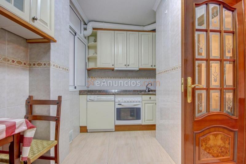 Apartamento en venta en  Santoña