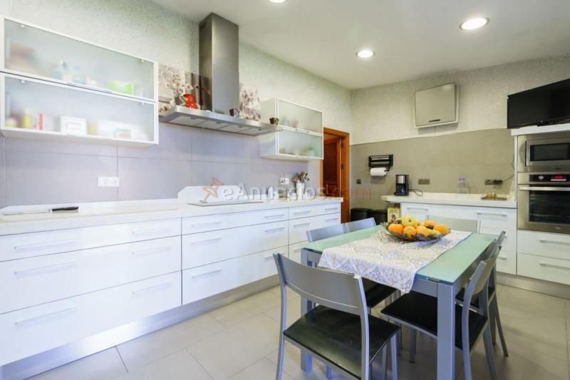 Adosado en venta en  Condequinto, Montequinto