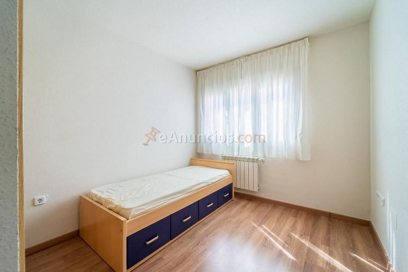 Adosado en venta en  Torija