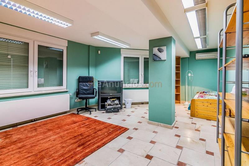 Adosado en venta en  Benajarafe