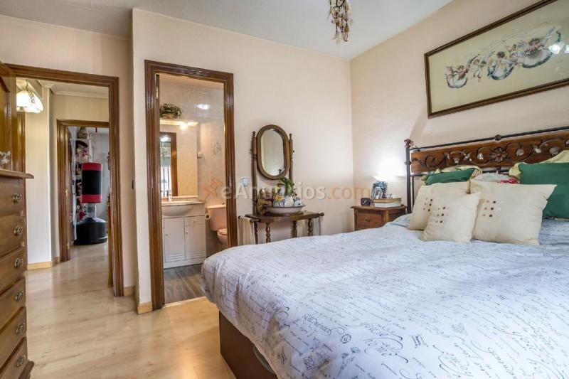 Adosado en venta en  Griñón