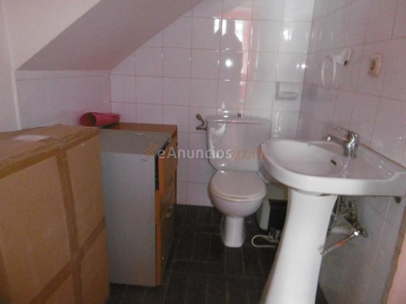 Local Comercial en alquiler en  Grandmontagne, Capiscol - Gamonal, Burgos