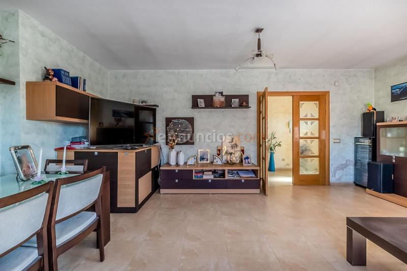 Adosado en venta en  Villaluenga de la Sagra