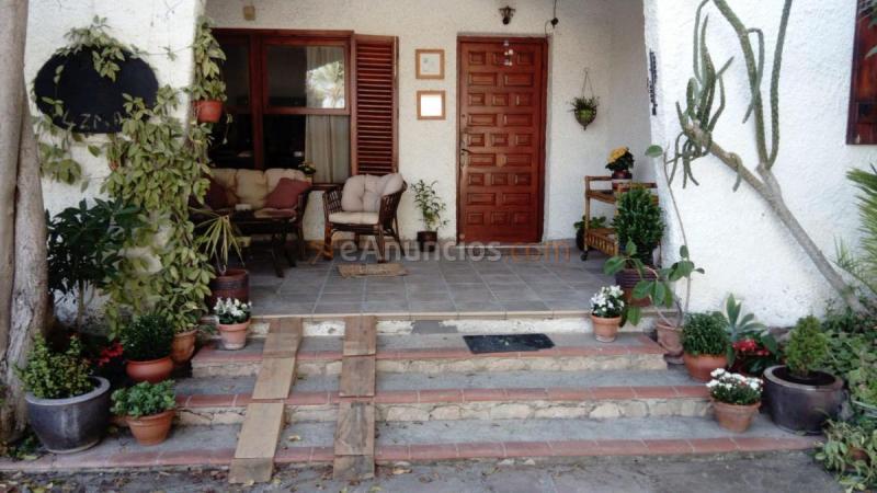 Adosado en venta en  El Paraiso-Los Almendros, L'Eliana