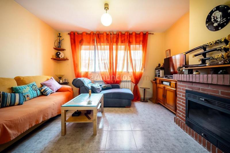 Adosado en venta en  Torrejon del Rey