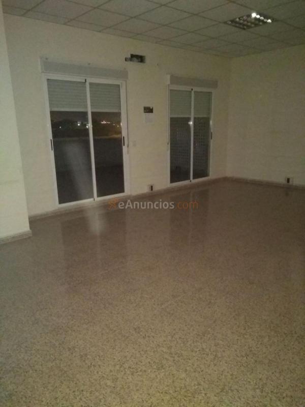 Local Comercial en venta en Calle HONDURAS, La Garena, Alcalá de Henares