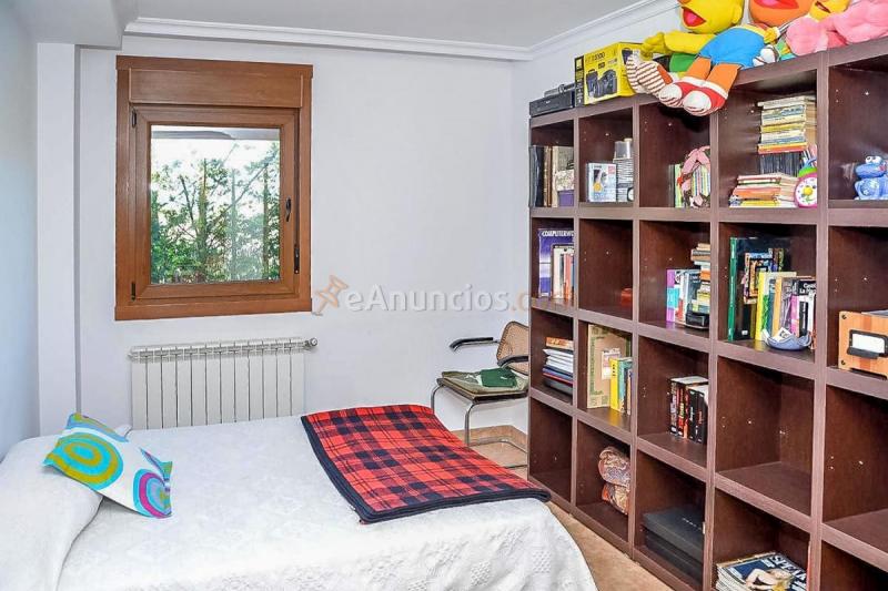 Adosado en venta en  Castellanos de Villiquera