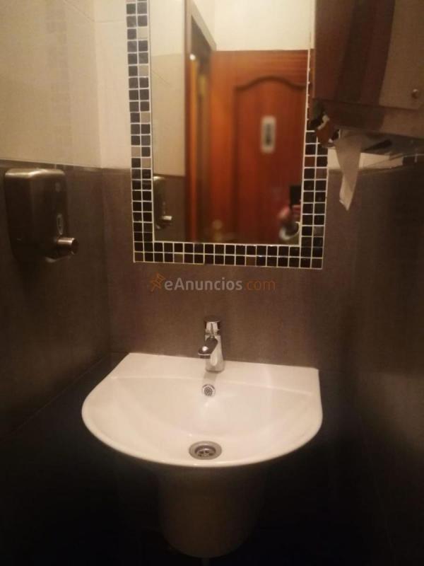 Local Comercial en alquiler en Calle Condes de Barcelona, Madrid, Carabanchel, Madrid