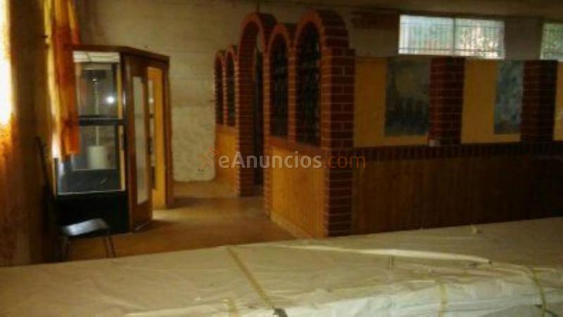 Local Comercial en venta en Calle electricidad, Valdepelayo - Montepinos - Arroyo Culebro, Leganés
