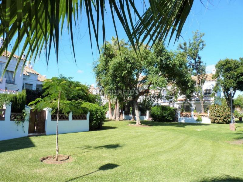 Casa en venta en  Chilches