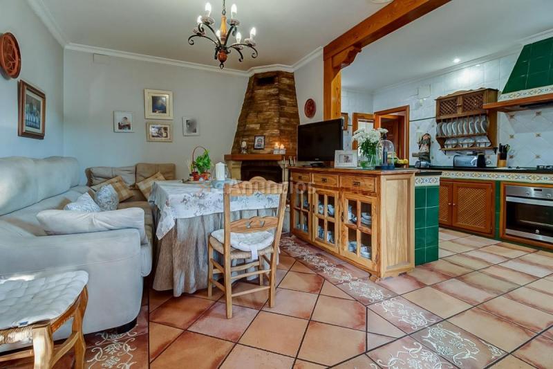 Adosado en venta en  Santa Rosa - Valdeolleros, Córdoba