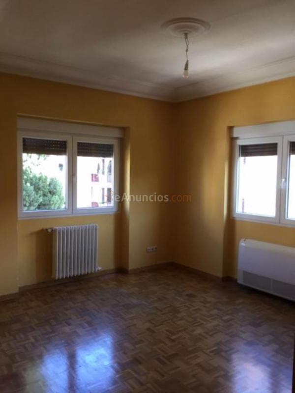 Apartamento en venta en Calle Isaac Albéniz, Los Pajaritos - Plaza de Toros, Granada