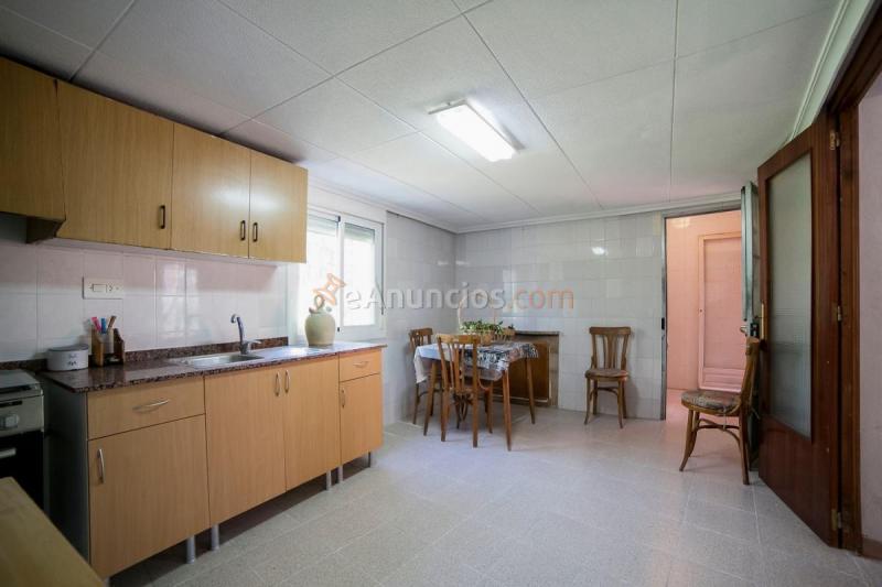 Adosado en venta en  Monovar