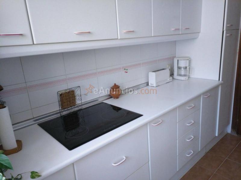 Apartamento en venta en  Caleta de Velez