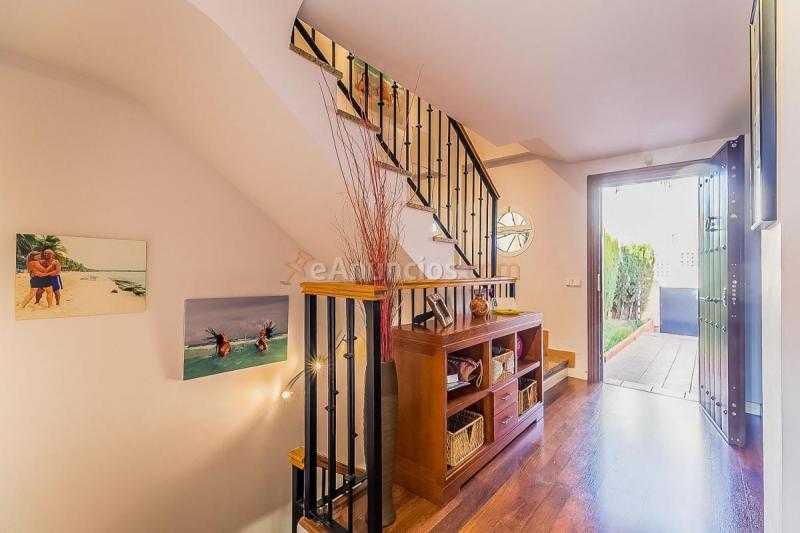 Adosado en venta en  Puerto de la Torre, Málaga