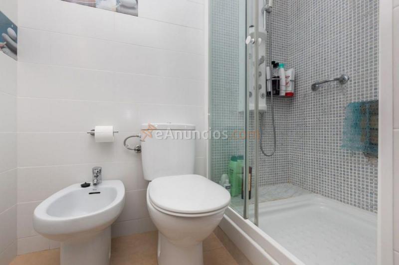 Apartamento en venta en  Nou Barris, Barcelona