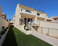 Casa en venta en Calle veleta, Los Balcones - Los Altos del Edén, Torrevieja