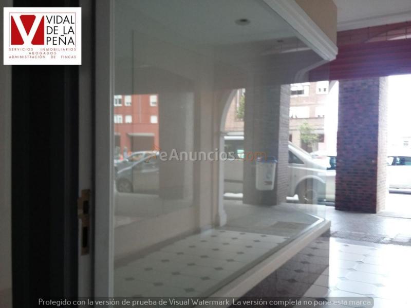 Local Comercial en venta en  Blas Carrera, Los Castros, Santander