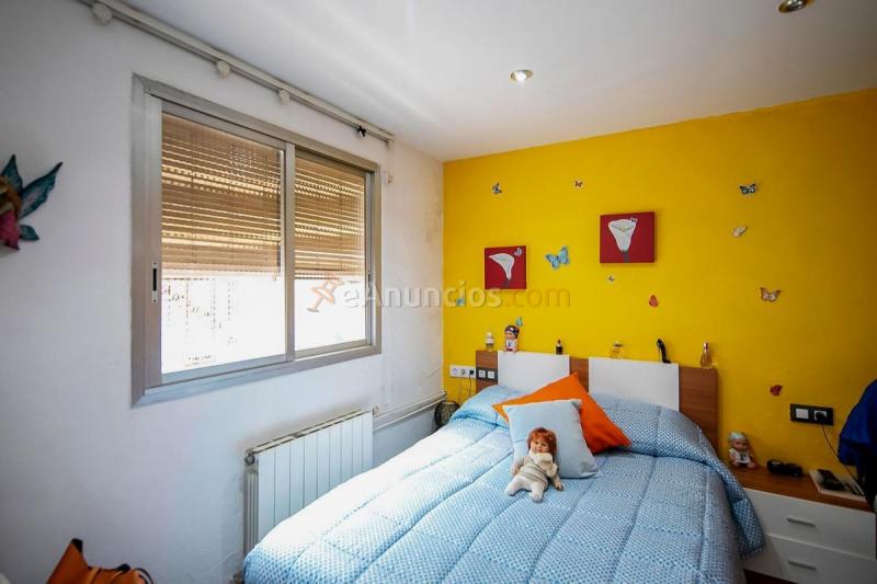 Adosado en venta en  Sant Vicen Dels Horts