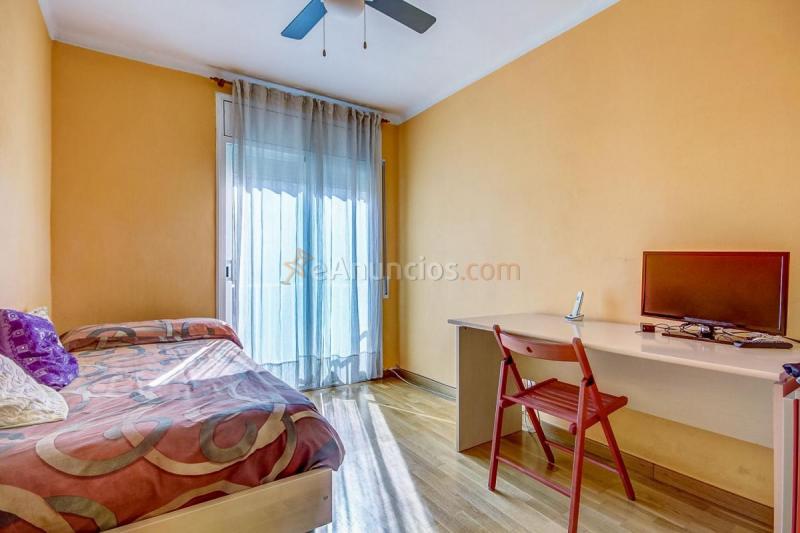 Atico en venta en  Nou Barris, Barcelona