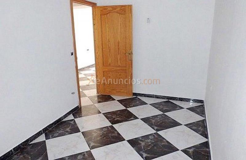 Apartamento en venta en Calle Paredillas, Alora
