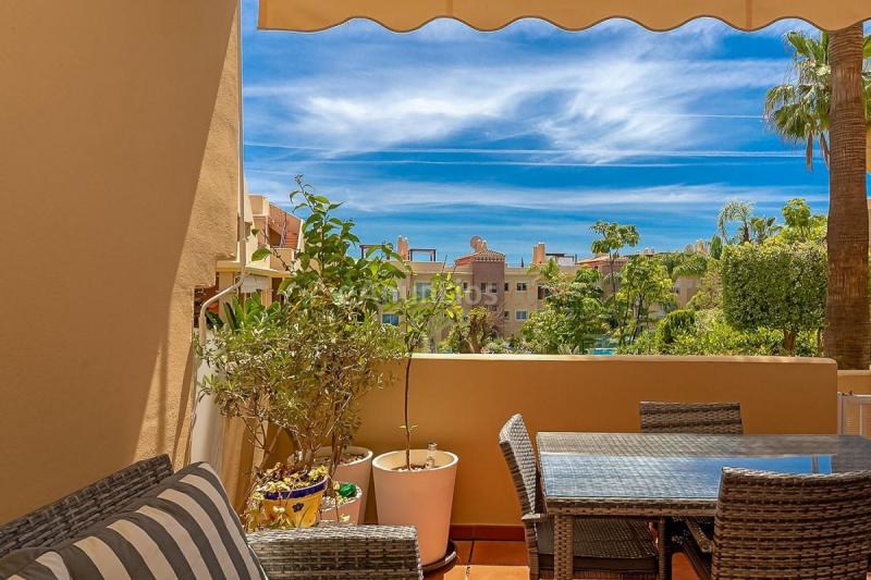 Apartamento en venta en  Los Flamingos, Benahavís