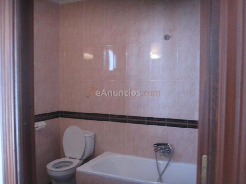 Adosado en venta en  Martiricos - La Roca, Málaga