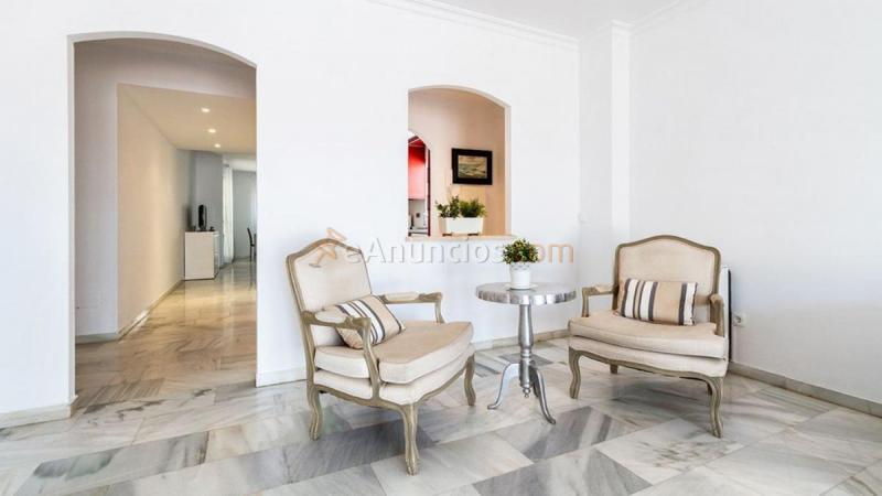 Apartamento en venta en  Nueva Andalucía, Marbella