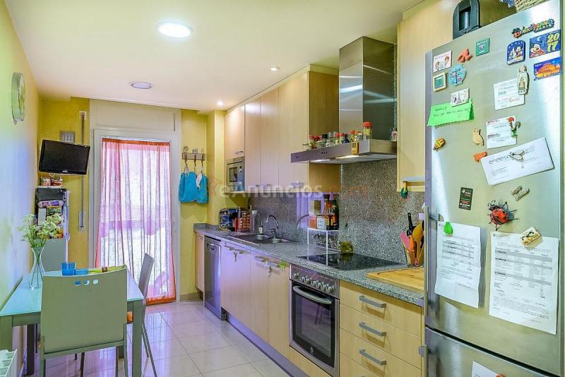 Apartamento en venta en  Migdia Casernes, Girona