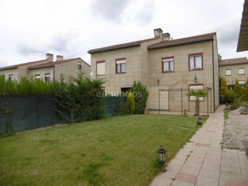 Casa en venta en  LOS CHOPOS, Villariezo