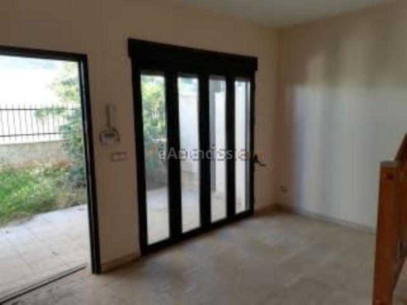 Casa en venta en  El Paraiso-Los Almendros, L'Eliana