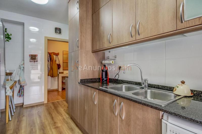 Apartamento en venta en  Nou Barris, Barcelona