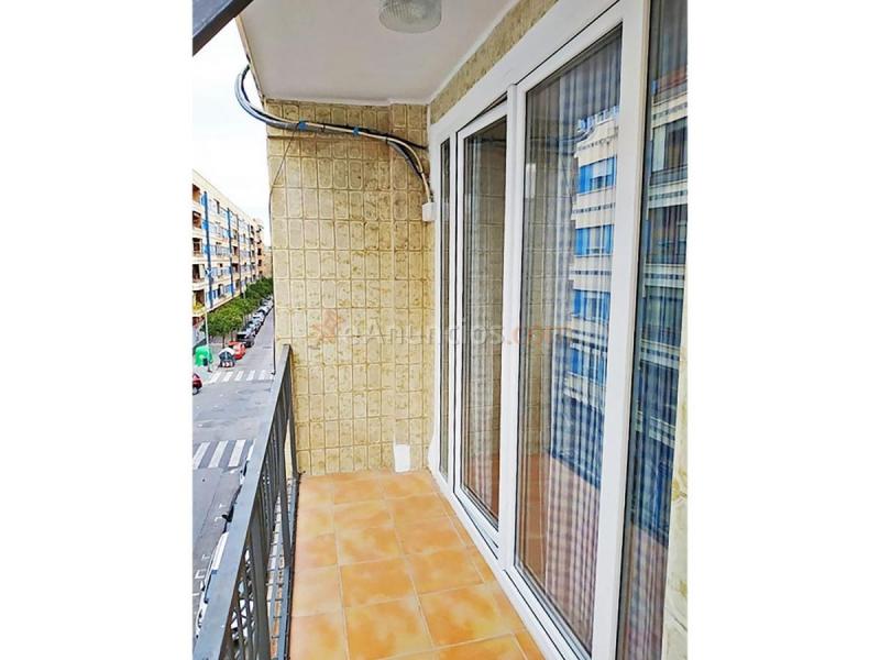 Apartamento en venta en  Benicalap, Valncia