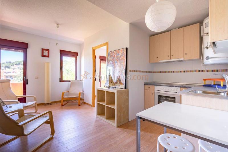 Adosado en venta en  El Hoyo de Pinares