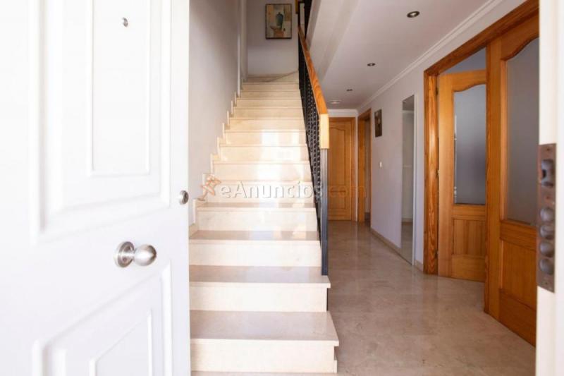 Adosado en venta en  Oliva pueblo, Oliva