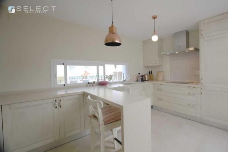 Casa en alquiler en Calle Alhambra, La Herradura, Almuñécar