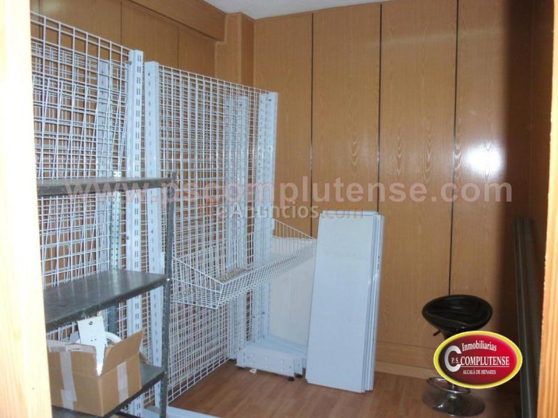 Local Comercial en alquiler en  Juan de Austria, Alcalá de Henares