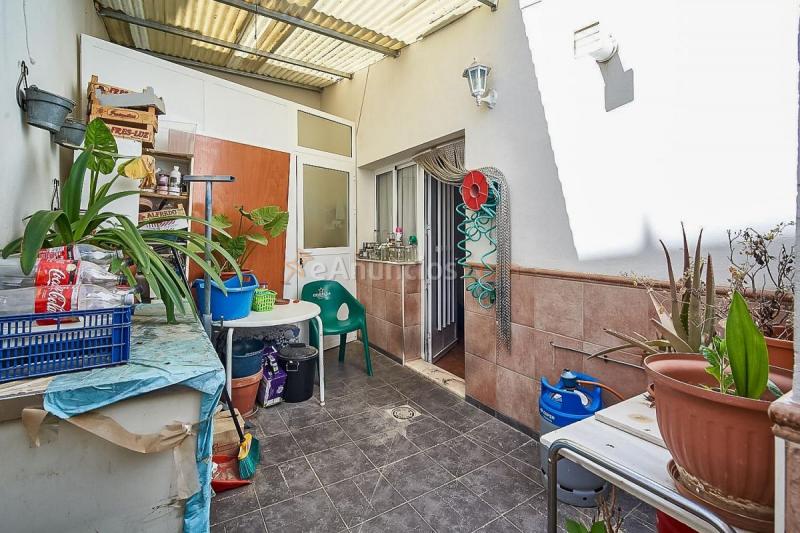 Adosado en venta en  Tijola