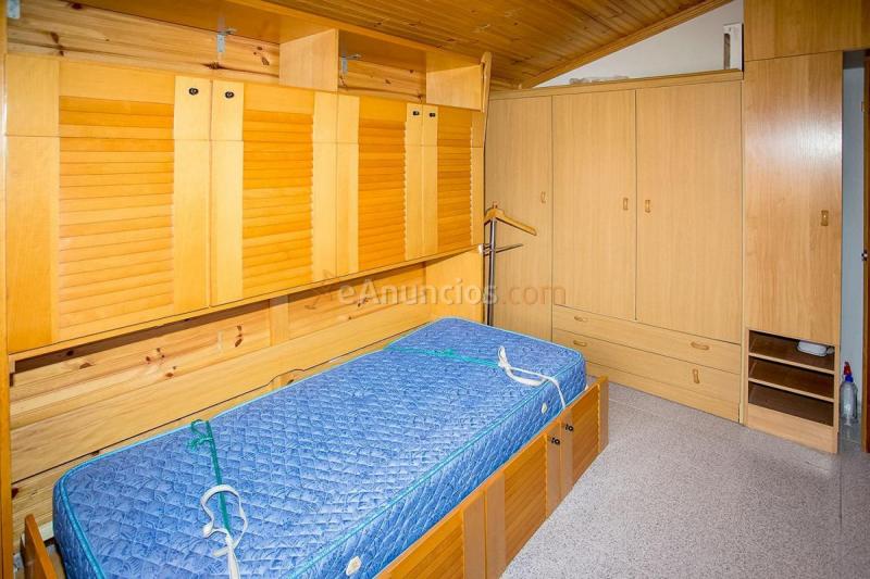 Adosado en venta en  Fuentes de Valdepero