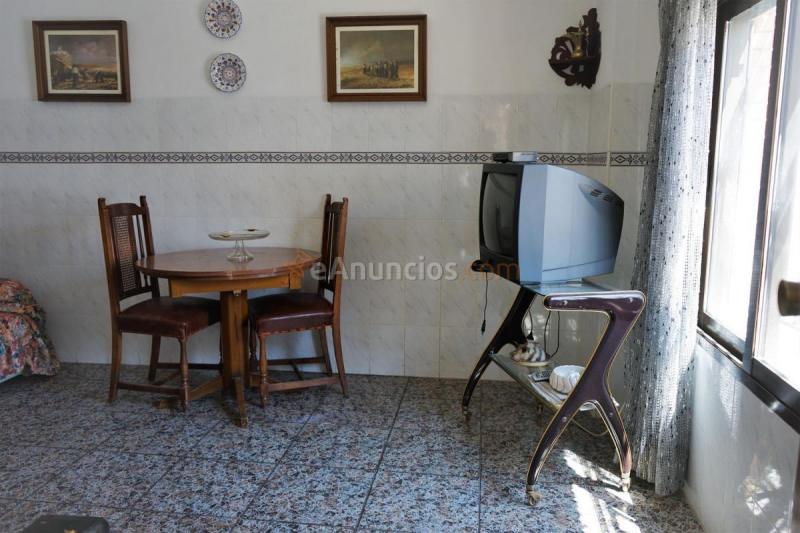 Casa en venta en  Sabinas, Caudete de las Fuentes