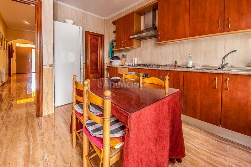 Adosado en venta en  Lupion