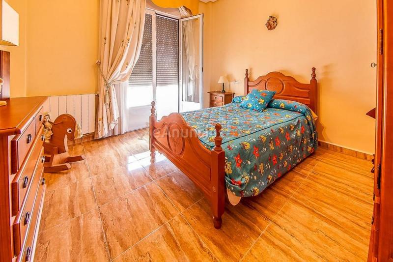 Adosado en venta en  Lupion