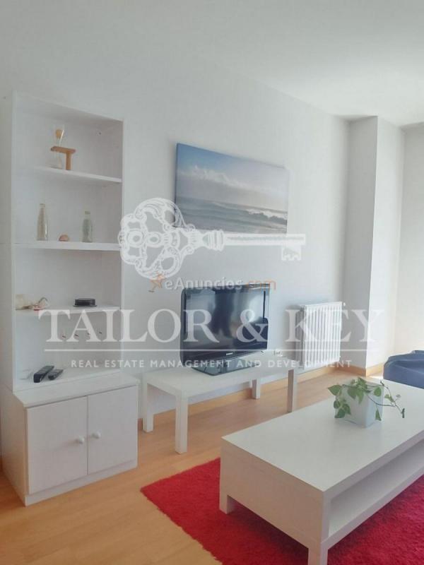Apartamento en alquiler en Avenida del Camino de Santiago, Madrid, Fuencarral, Madrid
