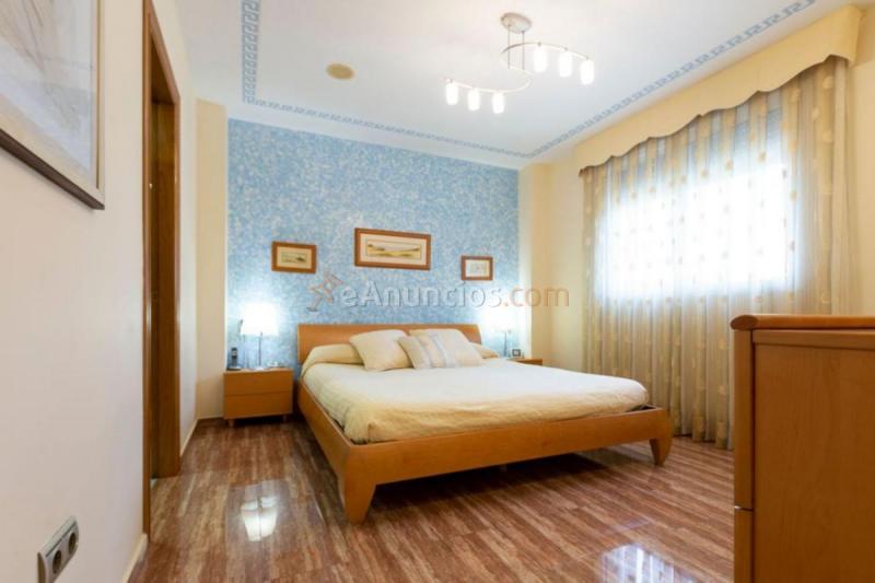 Adosado en venta en  Zona El Vedat-Santa Apolonia, Torrent