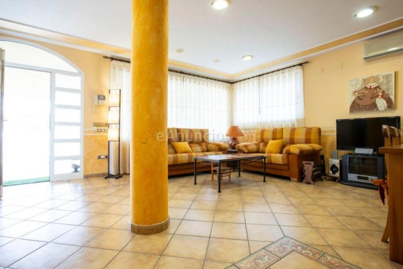 Adosado en venta en  Zona El Vedat-Santa Apolonia, Torrent