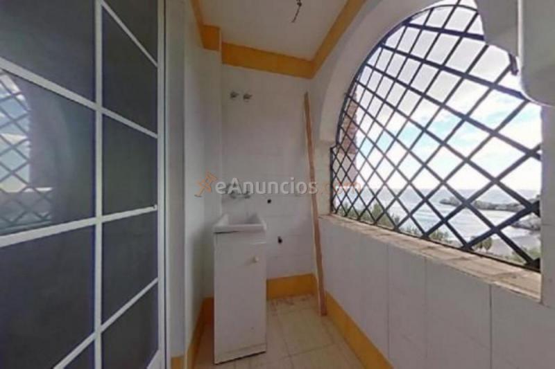 Apartamento en venta en Avenida Marina del Este, La Herradura, Almuñécar