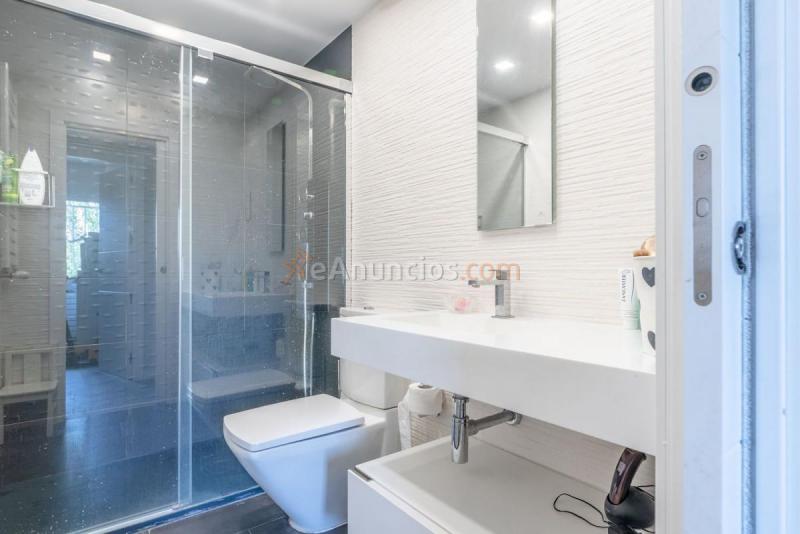 Apartamento en venta en Calle del Camino de los Vinateros, Moratalaz, Madrid